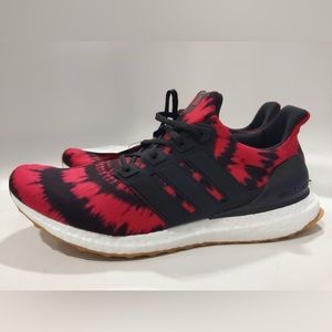 ADIDAS ULTRABOOST